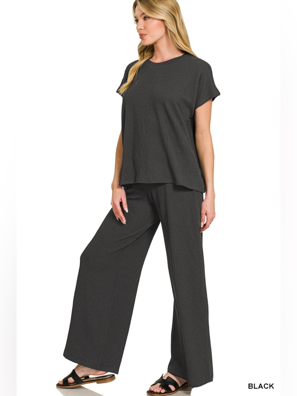 Zenana Two-Piece Ribbed Relaxed Lounge Set in Black - Picture 2 of 3